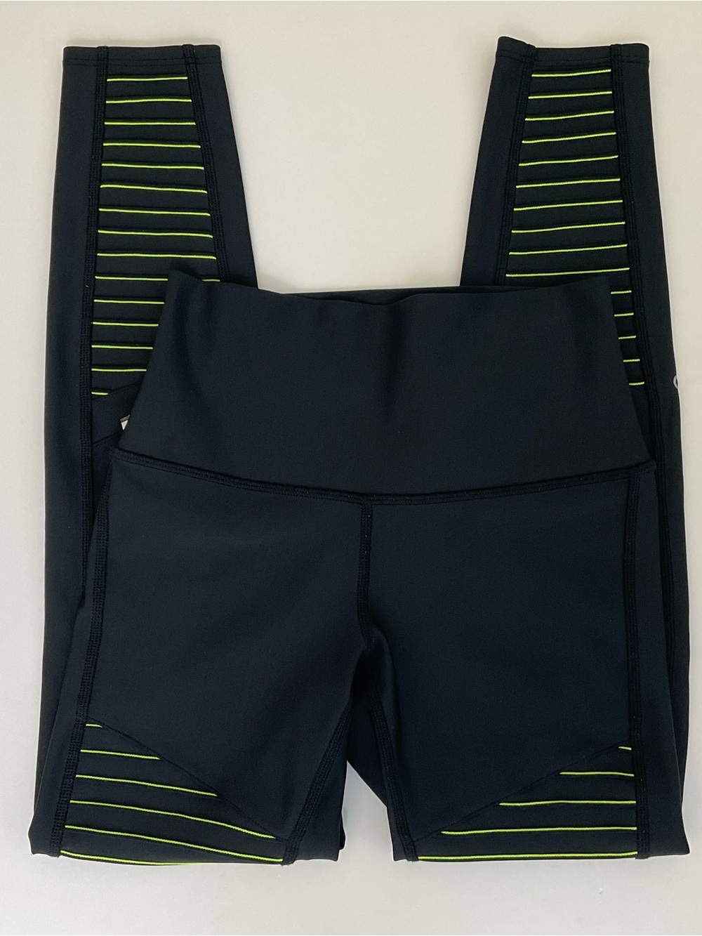 ALO Motto Leggings With Lime Stripe Accents XS